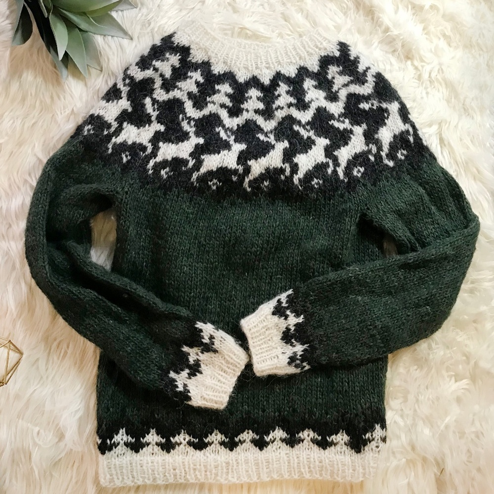 Iceland Lopapeysa Hand Knit fair isle sweater s/xs